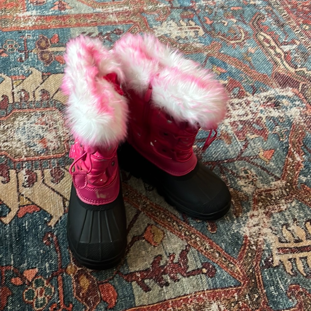 Kids Boots - waterproof pink faux fur winter / spring rain boots.